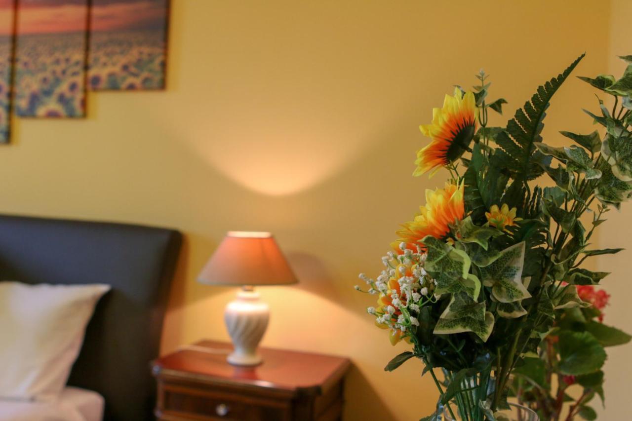 Spighe Paglia E Girasole Bed & Breakfast Candia Canavese Ngoại thất bức ảnh